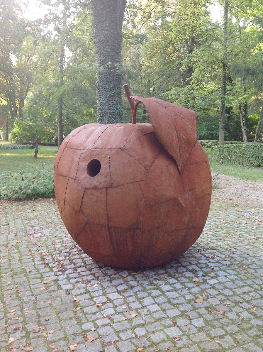 Apfelskulptur 2016